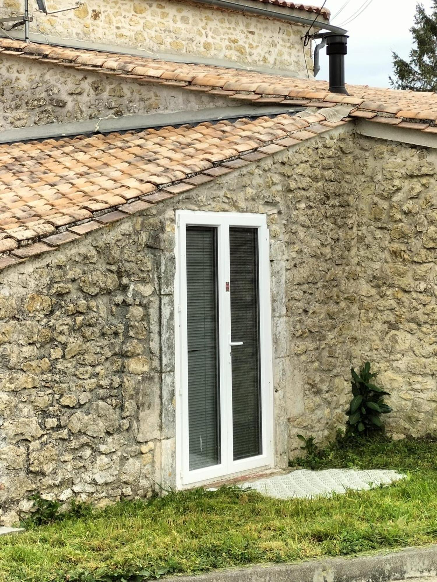 Chez Cali Appartement Eyrans-de Soudiac Buitenkant foto
